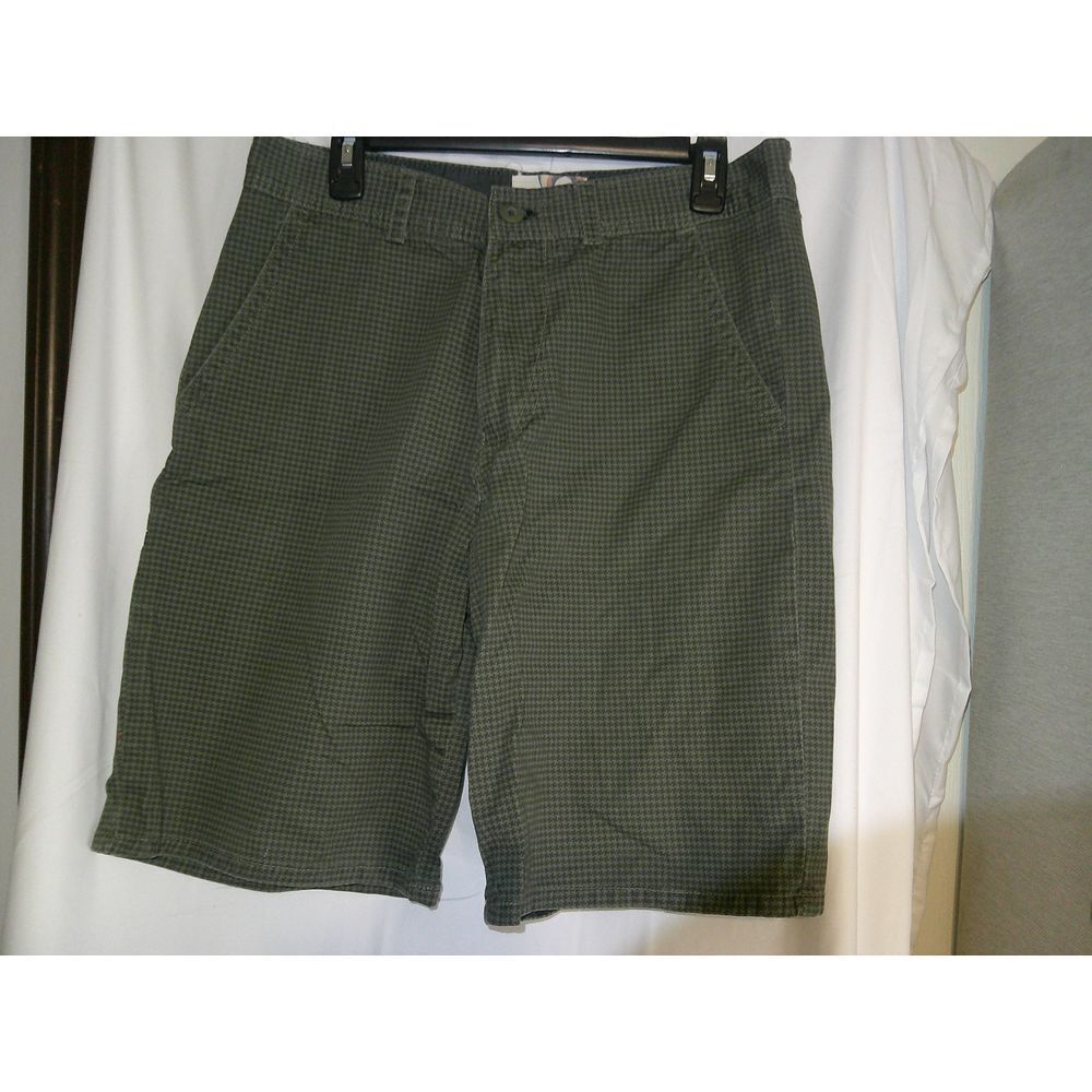 Op Men's Olive Green Checkered Cargo Shorts Casual Summer Wear